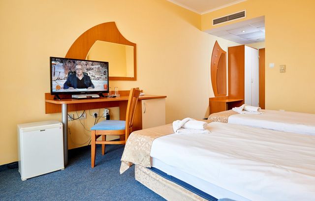 Paradise hotel - double/twin room